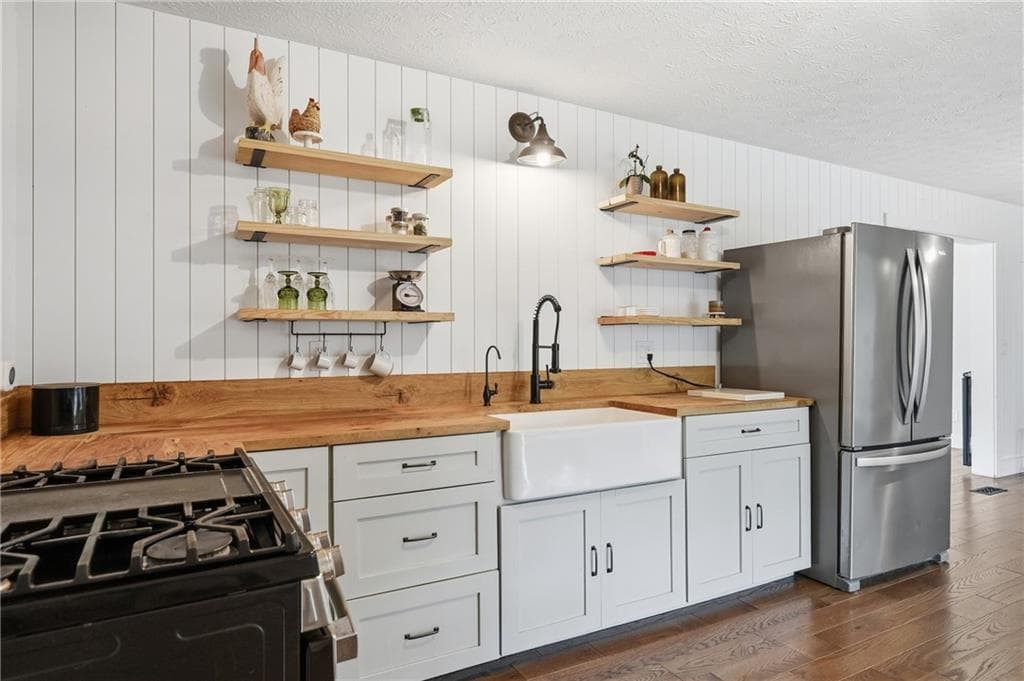 3 bedroom, 2 bathroom, 1,995 sq ft single family residence for sale at 5545 Odum Smallwood Road, Gainesville, GA 30506 — photo 8
