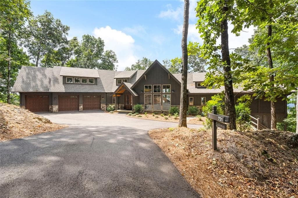 4 bedroom, 5 bathroom, 5,340 sq ft single family residence for sale at 751 Ridgeview Drive, Jasper, GA 30143
