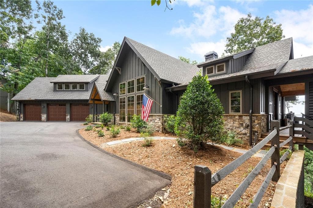 4 bedroom, 5 bathroom, 5,340 sq ft single family residence for sale at 751 Ridgeview Drive, Jasper, GA 30143 — photo 4