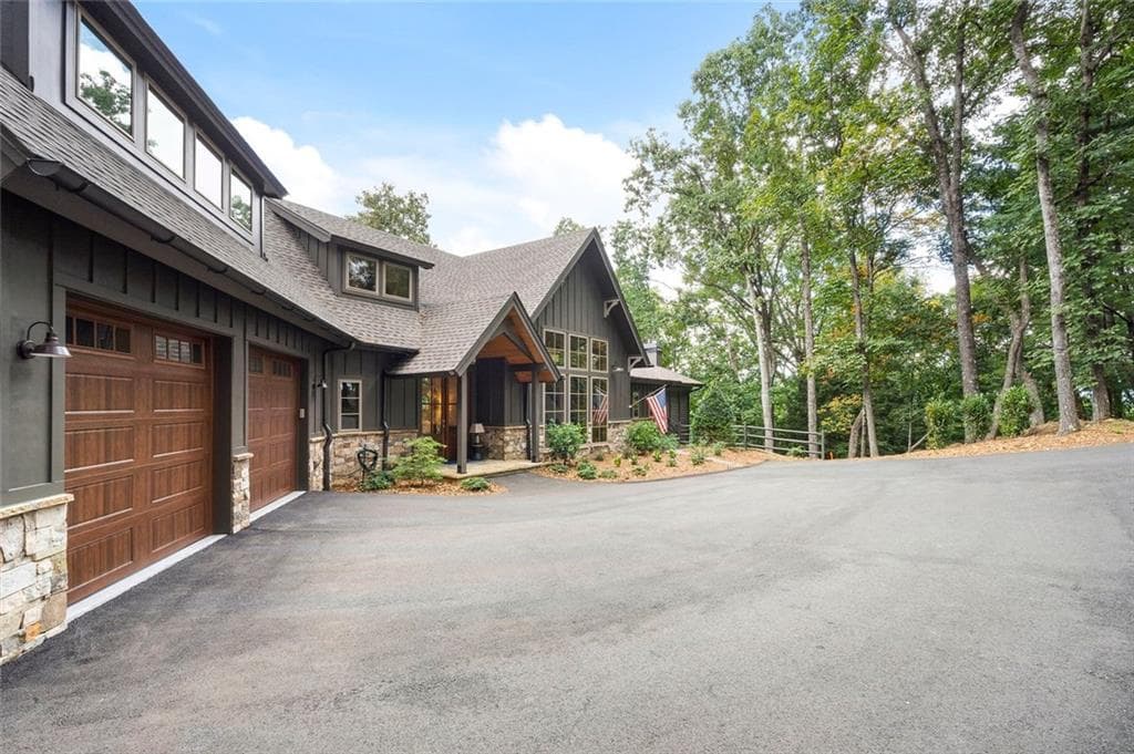 4 bedroom, 5 bathroom, 5,340 sq ft single family residence for sale at 751 Ridgeview Drive, Jasper, GA 30143 — photo 7