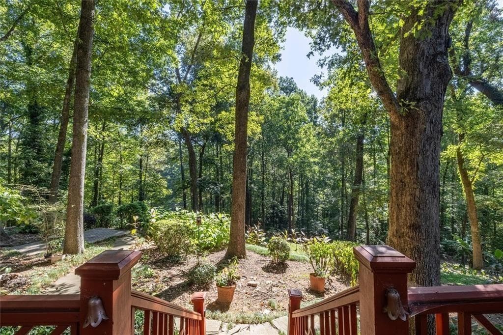 5 bedroom, 6 bathroom, 7,273 sq ft single family residence for sale at 5616 Silver Ridge Drive, Smoke Rise, GA 30087 — photo 4
