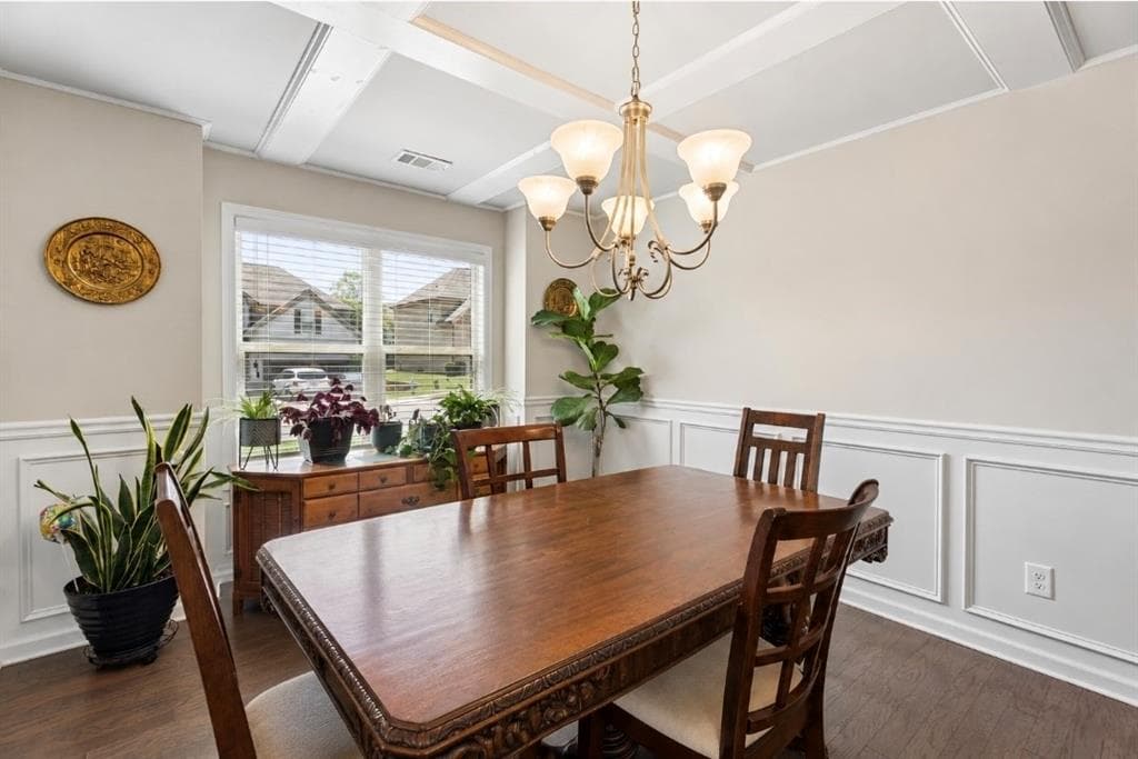 5 bedroom, 3 bathroom, 2,971 sq ft single family residence for sale at 5752 Shore Isle Court, Flowery Branch, GA 30542 — photo 6