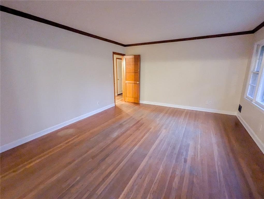 3 bedroom, 2 bathroom, 1,358 sq ft single family residence for rent at 2019 Bramblewood Drive, Atlanta, GA 30329 for $1,950 a month — photo 4