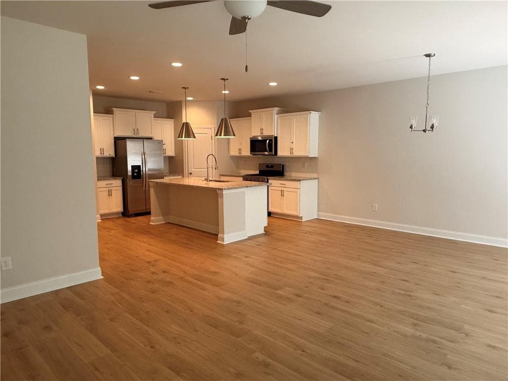 3 bedroom, 3 bathroom, 1,990 sq ft townhouse for rent at 779 Woods Chapel Road, Sugar Hill, GA 30518 for $2,700 a month — photo 7