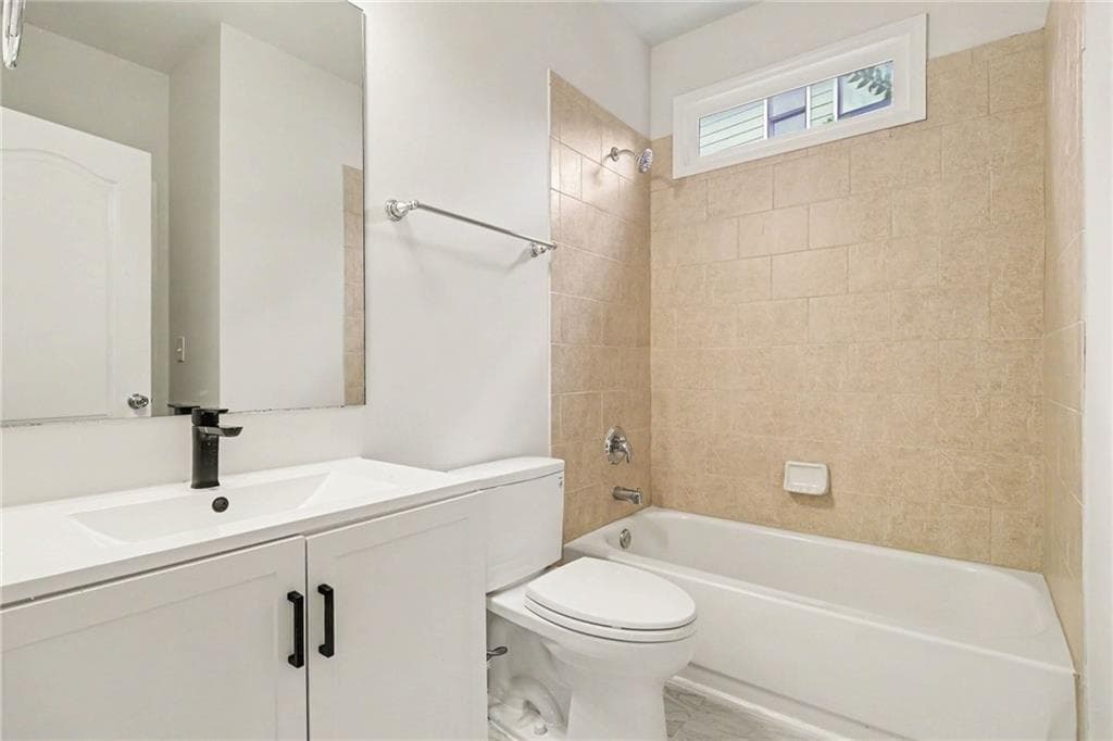 5 bedroom, 4 bathroom, 4,311 sq ft single family residence for sale at 1955 Blossom Creek Lane, Cumming, GA 30040 — photo 9