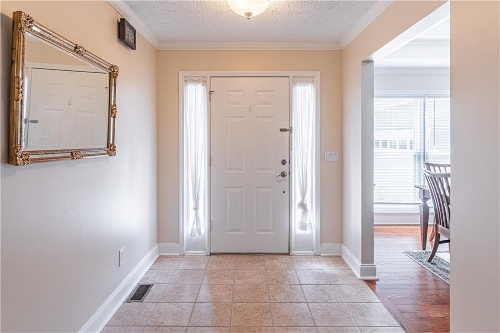 5 bedroom, 3 bathroom, 3,354 sq ft single family residence for sale at 2290 Black Bear Court, Buford, GA 30519 — photo 7