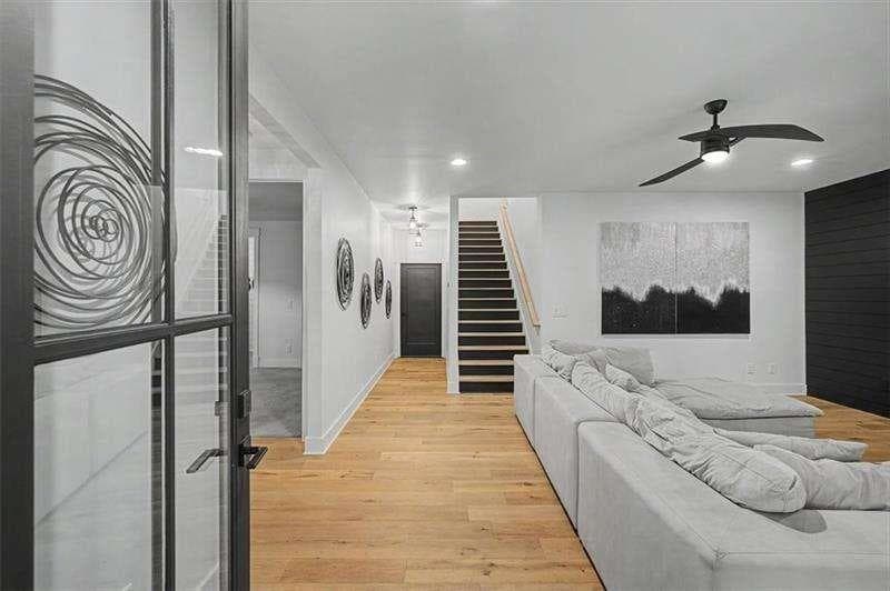 3 bedroom, 3 bathroom, 3,125 sq ft single family residence for sale at 240 Rope Mill Road, Woodstock, GA 30188 — photo 4
