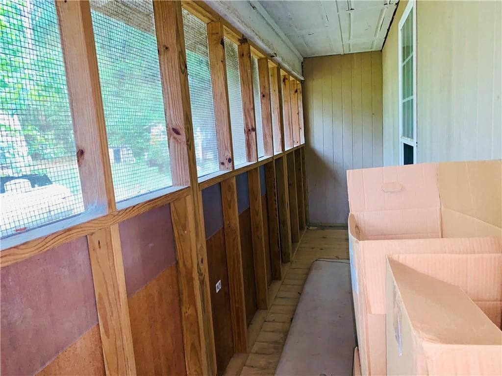 3 bedroom, 1 bathroom, 1,246 sq ft single family residence for sale at 1658 Johnson Lake Road, Cedartown, GA 30125 — photo 3