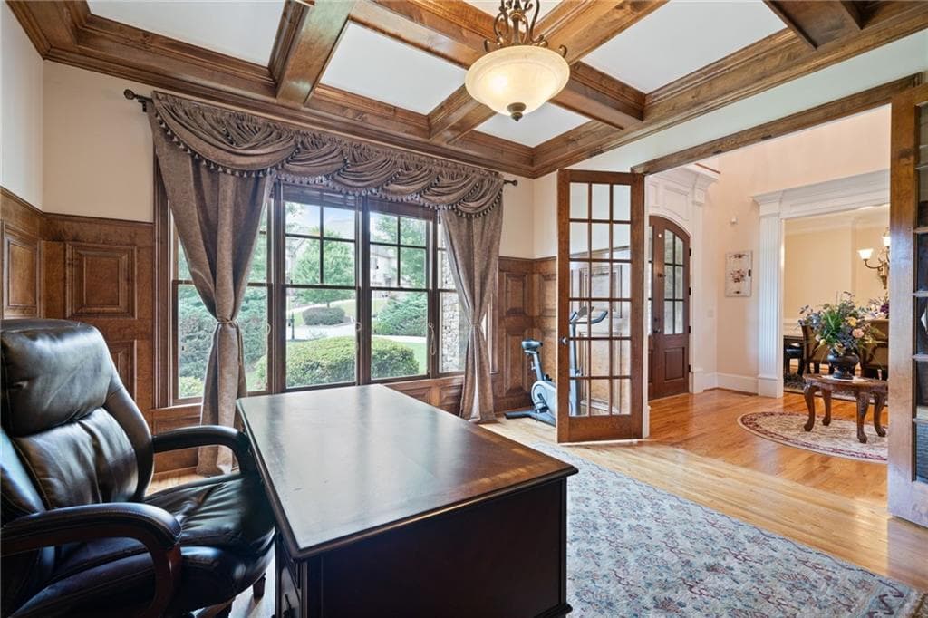 5 bedroom, 6 bathroom, 8,253 sq ft single family residence for sale at 1750 Cone Flower Way, Suwanee, GA 30024 — photo 5