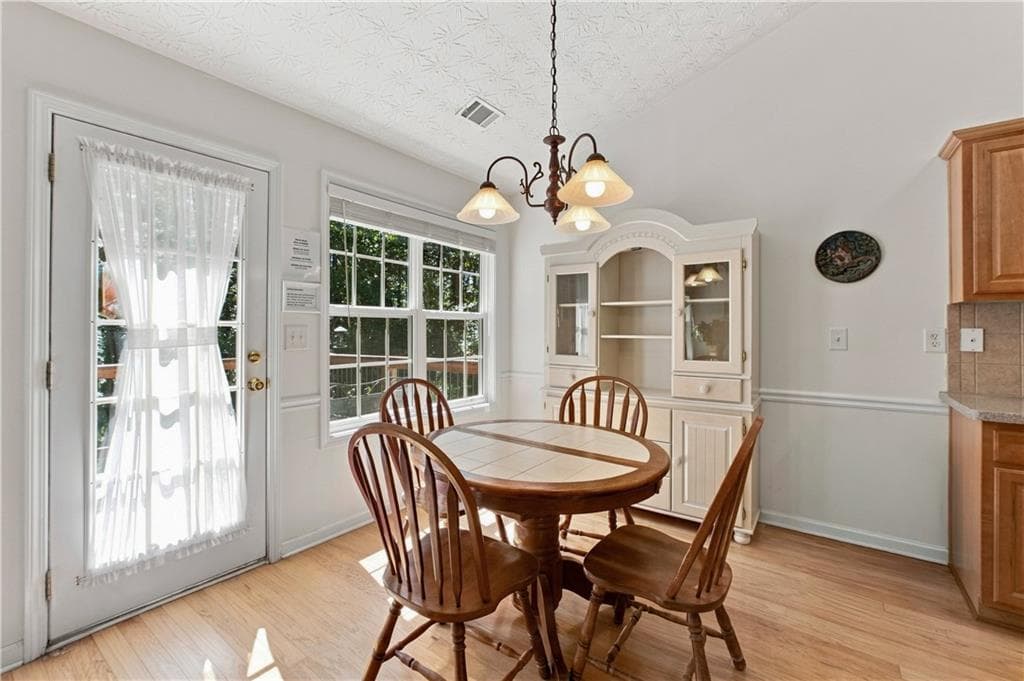 3 bedroom, 3 bathroom, 3,243 sq ft single family residence for sale at 4057 Roslindale Lane, Buford, GA 30519 — photo 10