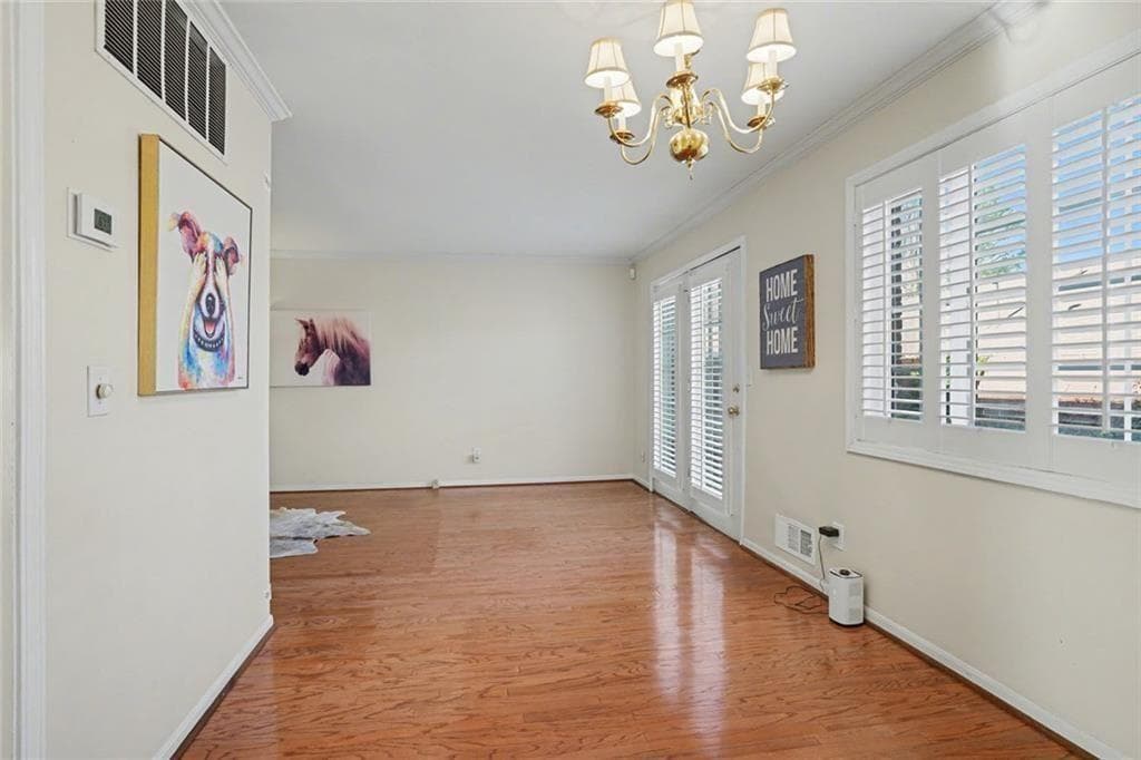 2 bedroom, 2 bathroom, 886 sq ft condominium for sale at 5375 Roswell Road B1, Sandy Springs, GA 30342 — photo 9