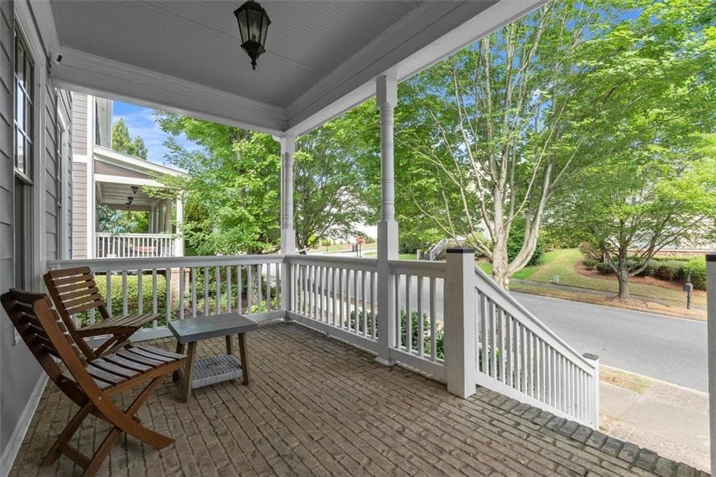 4 bedroom, 4 bathroom, 2,850 sq ft single family residence for sale at 963 Westmoreland Circle, Atlanta, GA 30318 — photo 3
