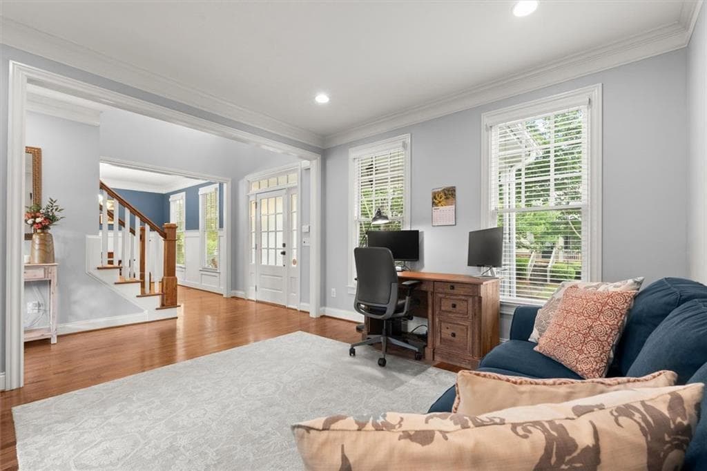 4 bedroom, 4 bathroom, 2,850 sq ft single family residence for sale at 963 Westmoreland Circle, Atlanta, GA 30318 — photo 6
