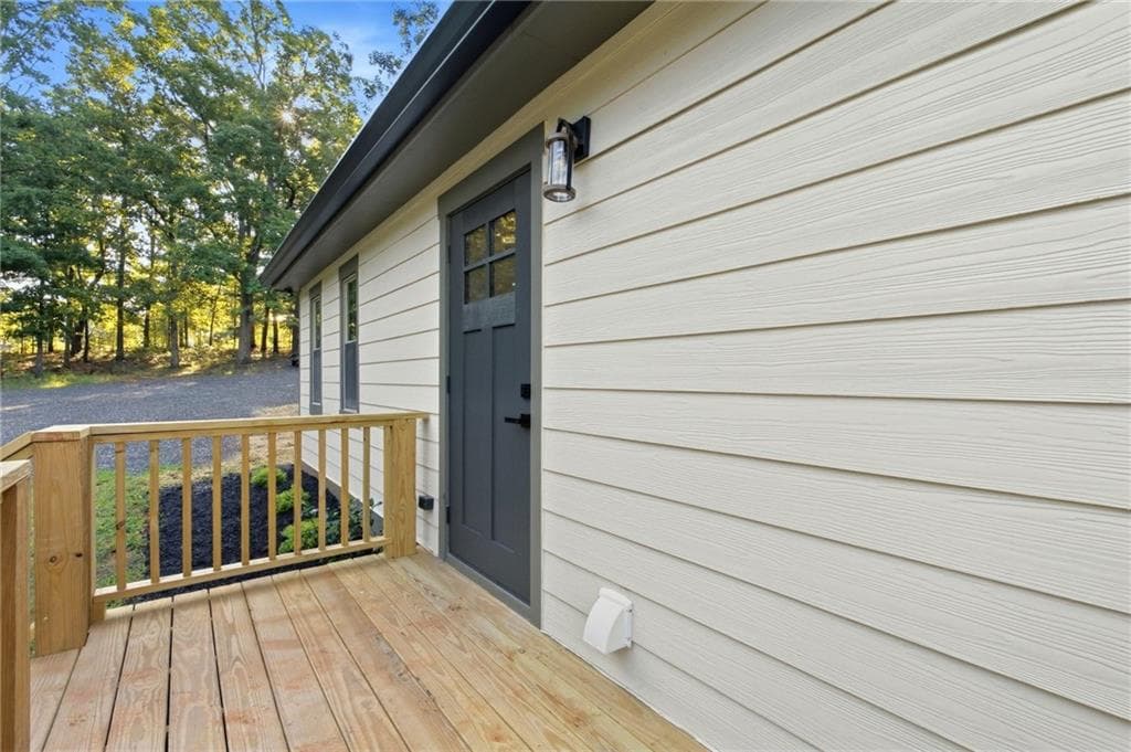 2 bedroom, 2 bathroom, 1,083 sq ft single family residence for sale at 200 Eleanor Drive, Covington, GA 30016 — photo 6