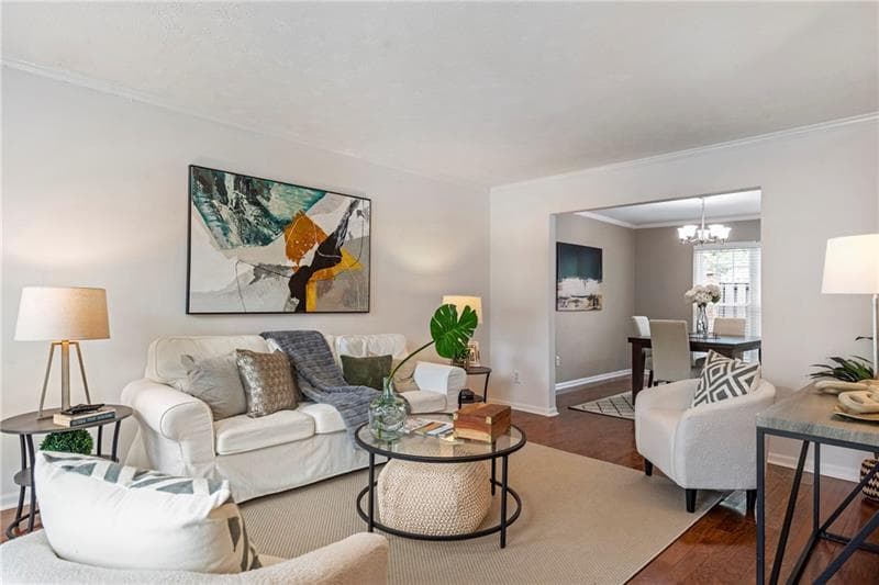 2 bedroom, 3 bathroom, 1,320 sq ft condominium for sale at 10 Market Square Place, Atlanta, GA 30318 — photo 4