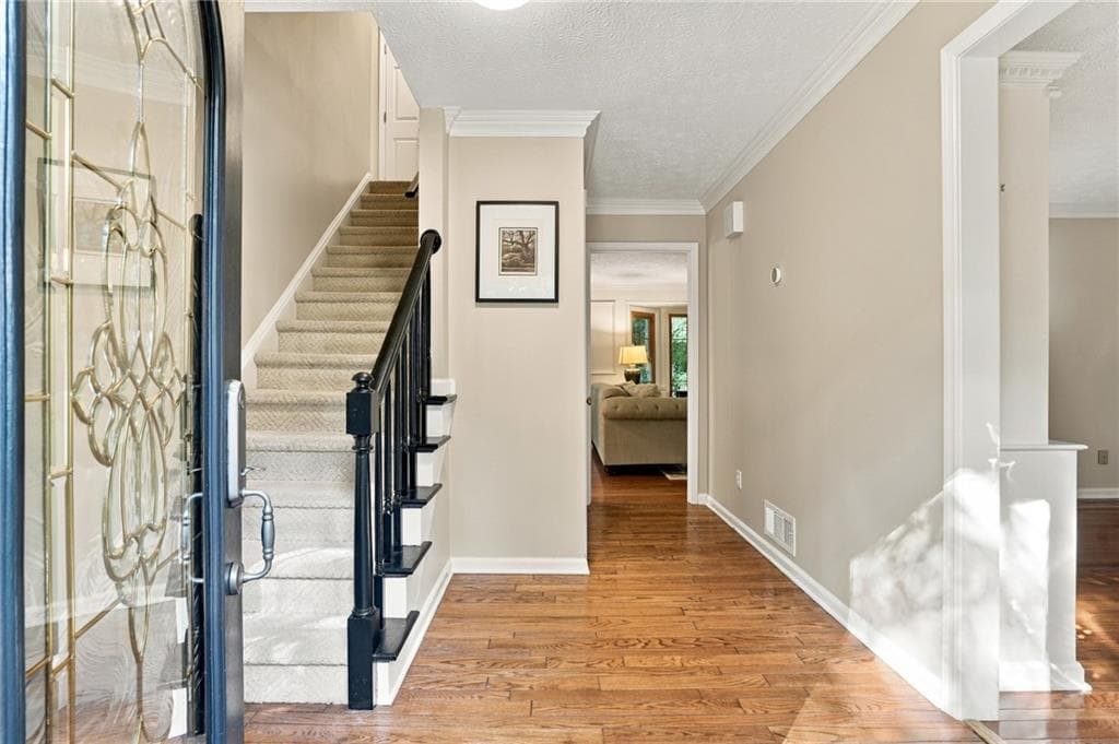 4 bedroom, 3 bathroom, 2,946 sq ft single family residence for sale at 1420 Lafayette Lane, Marietta, GA 30068 — photo 3