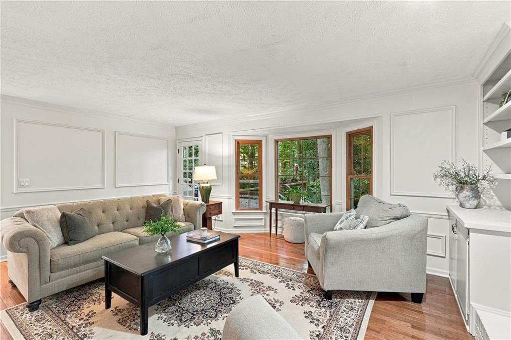4 bedroom, 3 bathroom, 2,946 sq ft single family residence for sale at 1420 Lafayette Lane, Marietta, GA 30068 — photo 7