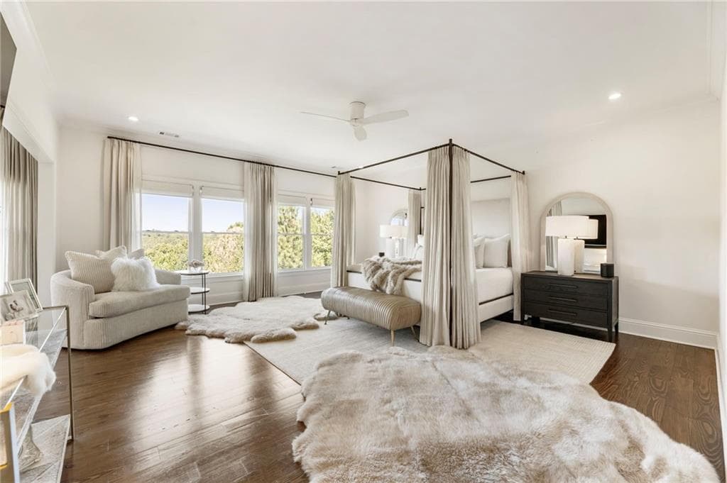5 bedroom, 5 bathroom, 4,800 sq ft single family residence for sale at 565 Willow Oak Way, Roswell, GA 30076 — photo 7