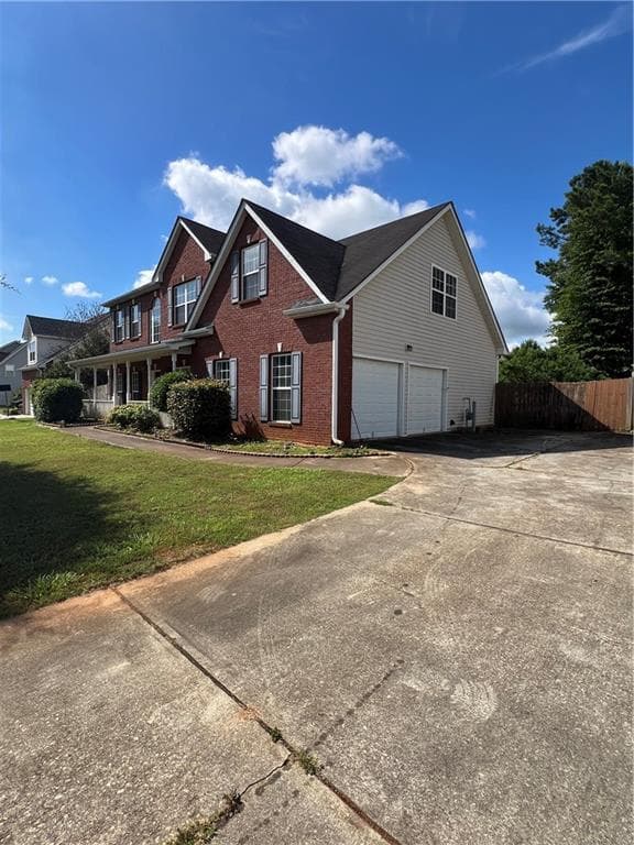 5 bedroom, 3 bathroom, 2,764 sq ft single family residence for sale at 688 Hennepin Terrace, Mcdonough, GA 30253 — photo 2