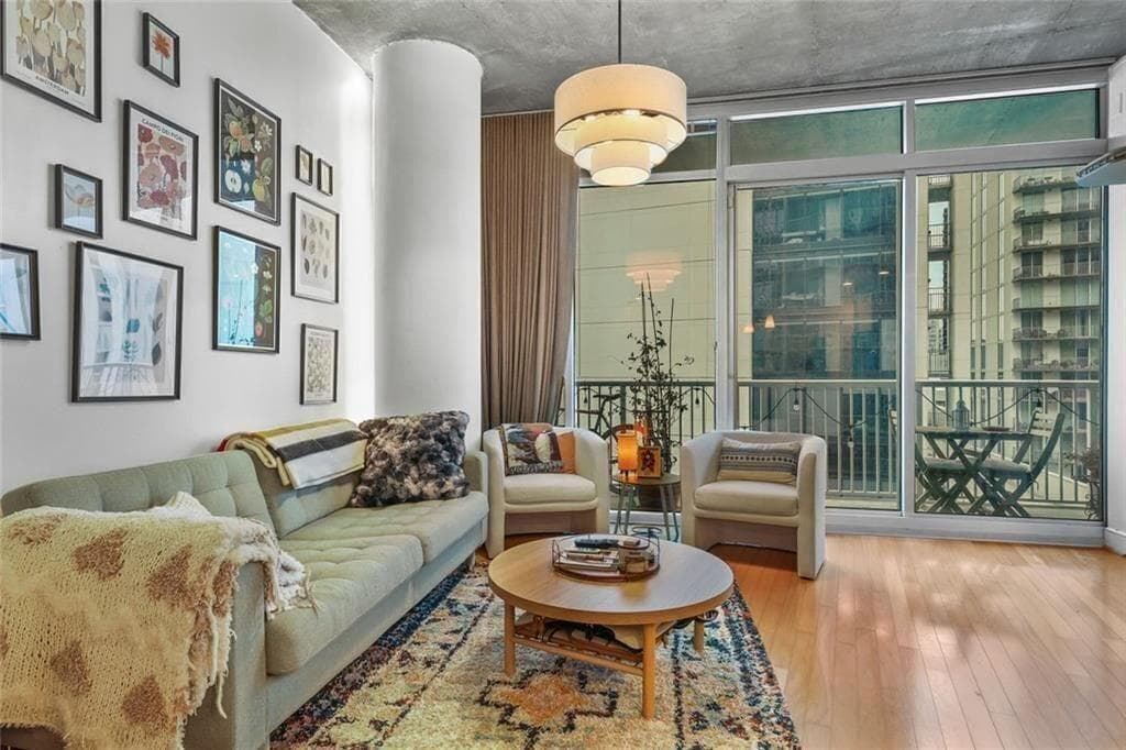 1 bedroom, 1 bathroom, 866 sq ft condominium for sale at 44 Peachtree Place 1225, Atlanta, GA 30309 — photo 6