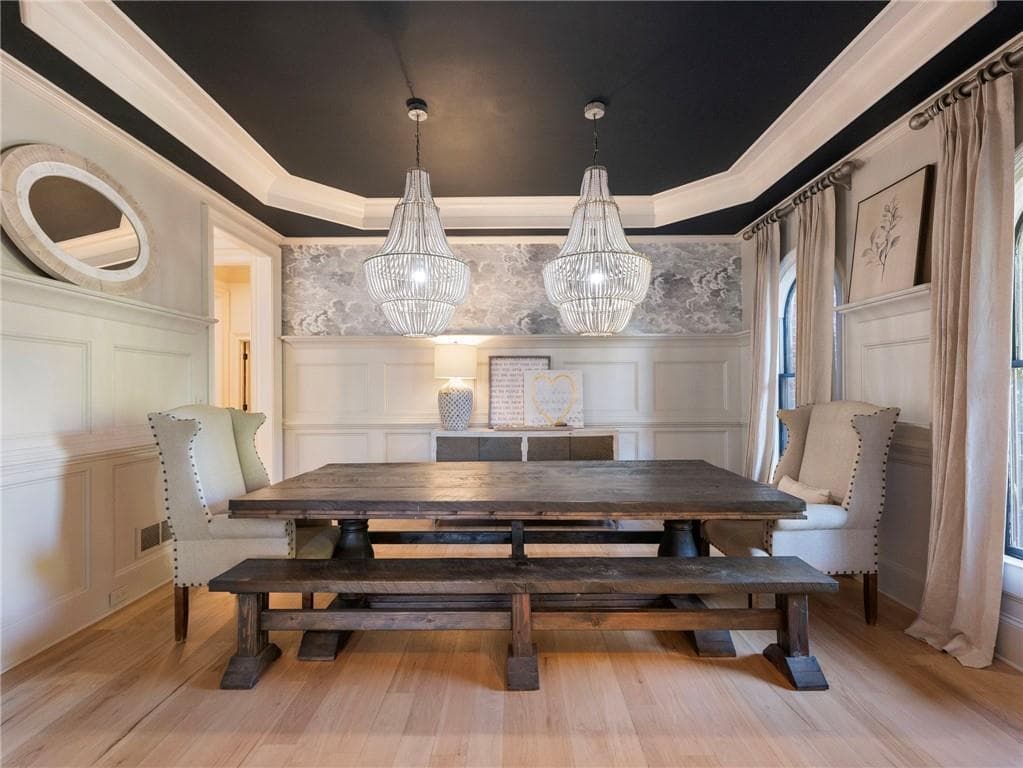 5 bedroom, 6 bathroom, 5,446 sq ft single family residence for sale at 5453 Brendlynn Drive, Suwanee, GA 30024 — photo 6