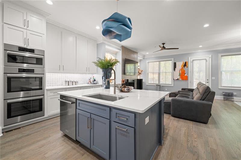 4 bedroom, 5 bathroom, 3,841 sq ft townhouse for sale at 2763 Paces Lookout Lane, Atlanta, GA 30339 — photo 7