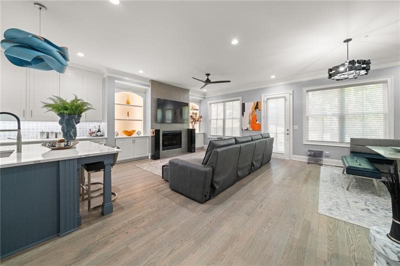 4 bedroom, 5 bathroom, 3,841 sq ft townhouse for sale at 2763 Paces Lookout Lane, Atlanta, GA 30339 — photo 8