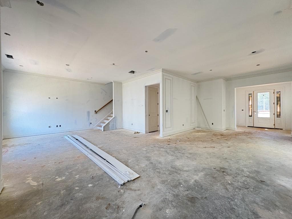 4 bedroom, 4 bathroom, 2,397 sq ft single family residence for sale at 3932 Fulson Drive, Lilburn, GA 30047 — photo 5