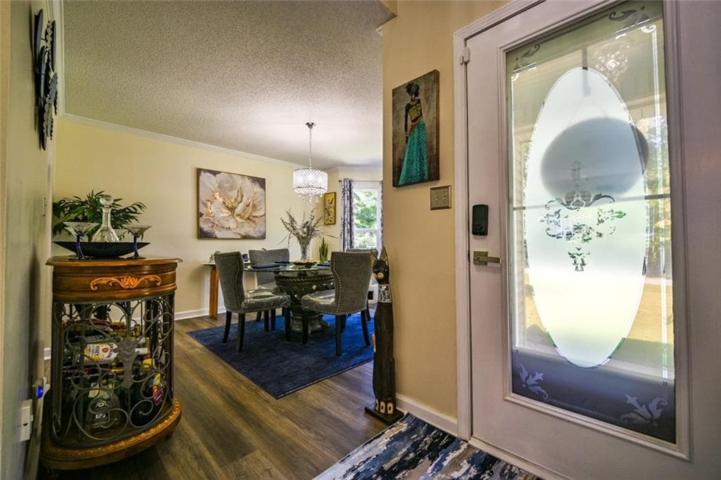 5 bedroom, 3 bathroom, 3,157 sq ft single family residence for sale at 110 Clearview Circle, Mcdonough, GA 30253 — photo 8