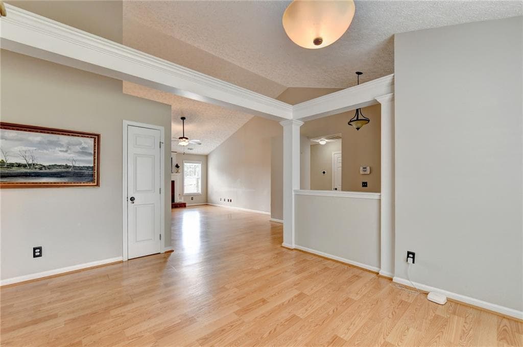 3 bedroom, 2 bathroom, 2,190 sq ft single family residence for sale at 5810 Tallantworth Crossing, Cumming, GA 30040 — photo 9