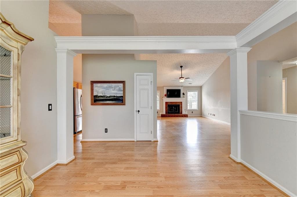 3 bedroom, 2 bathroom, 2,190 sq ft single family residence for sale at 5810 Tallantworth Crossing, Cumming, GA 30040 — photo 10