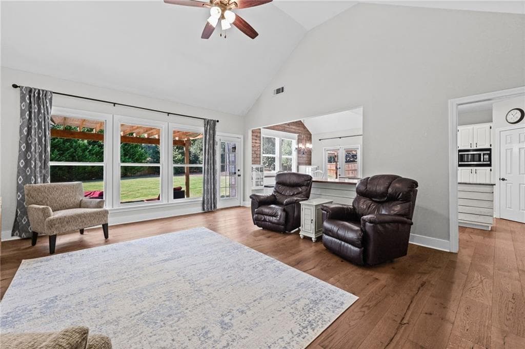 3 bedroom, 2 bathroom, 1,953 sq ft single family residence under contract at 440 Allenbrook Court, Roswell, GA 30075 — photo 6