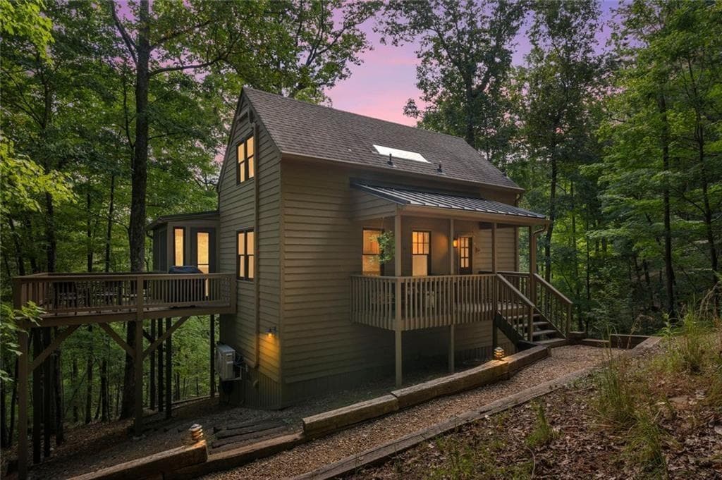 3 bedroom, 3 bathroom, 1,766 sq ft single family residence under contract at 15 Gentle Dove Walk, Jasper, GA 30143 — photo 2