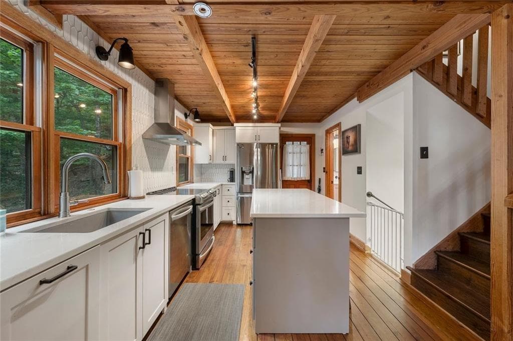 3 bedroom, 3 bathroom, 1,766 sq ft single family residence under contract at 15 Gentle Dove Walk, Jasper, GA 30143 — photo 6
