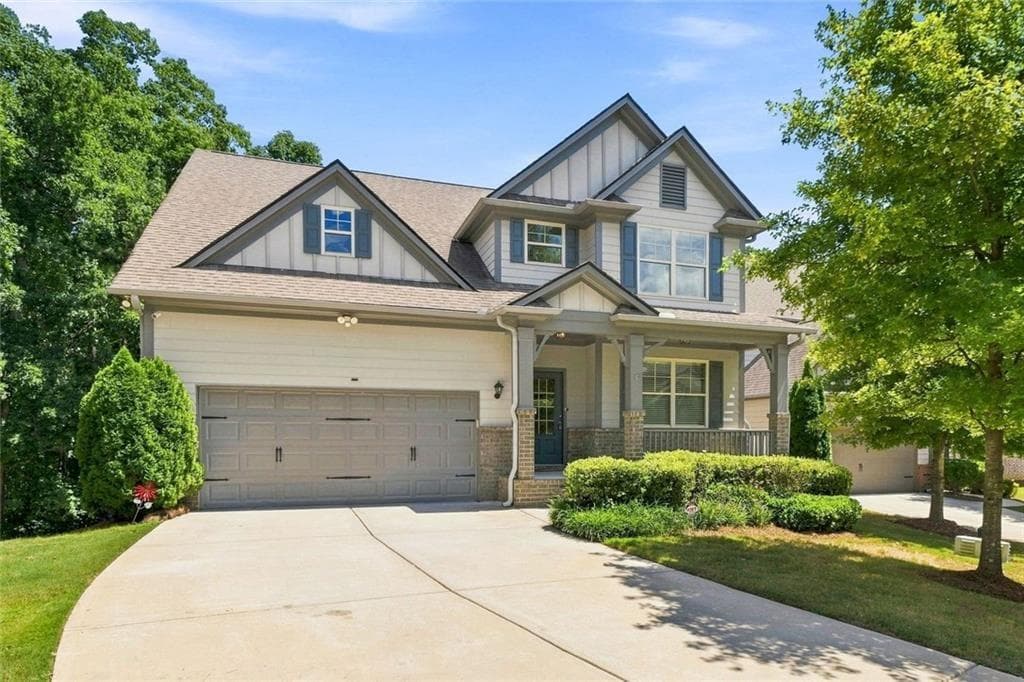 4 bedroom, 4 bathroom, 3,530 sq ft single family residence for sale at 1125 Pebble Creek Lane, Locust Grove, GA 30248
