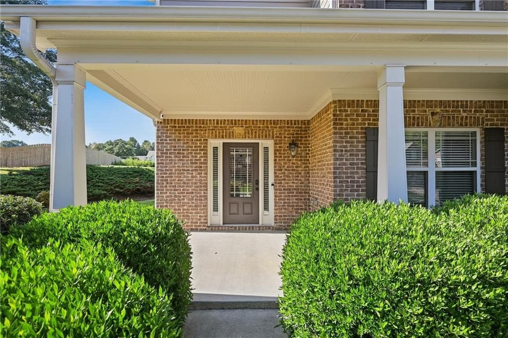5 bedroom, 3 bathroom, 3,020 sq ft single family residence for sale at 2244 Mayors Way, Buford, GA 30519 — photo 3