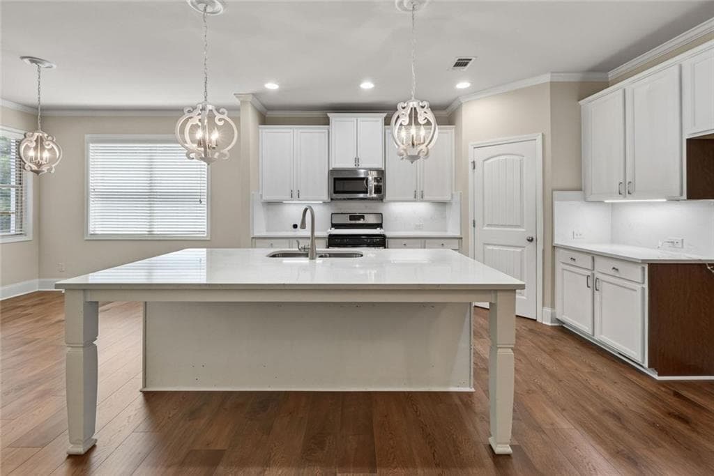 4 bedroom, 4 bathroom, 3,530 sq ft single family residence for sale at 1125 Pebble Creek Lane, Locust Grove, GA 30248 — photo 10