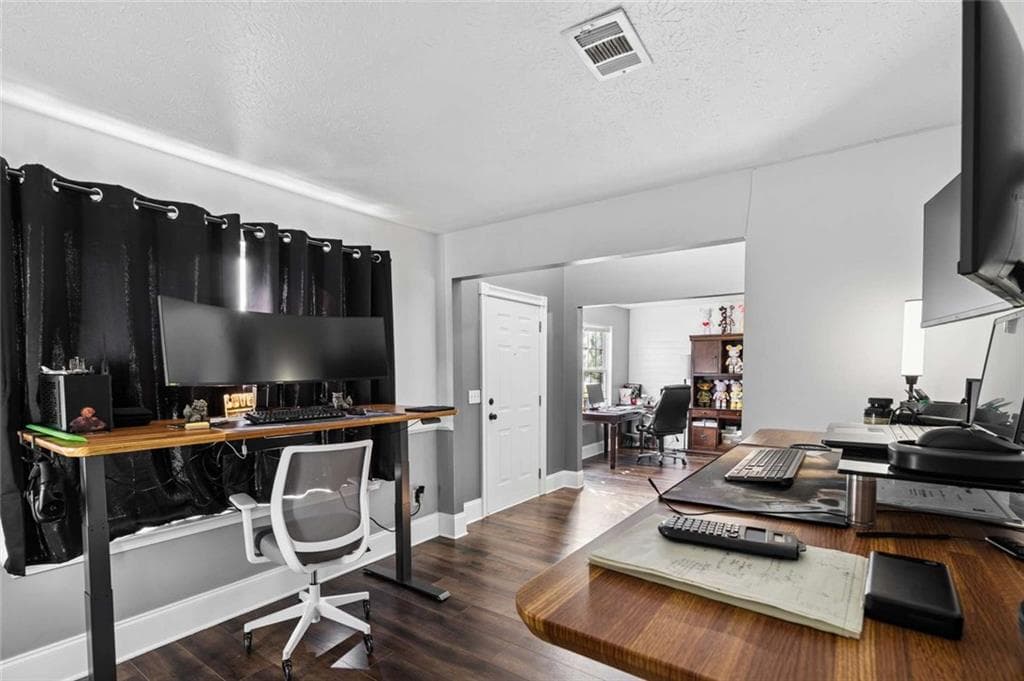 4 bedroom, 3 bathroom, 2,328 sq ft single family residence for sale at 2960 Evergreen Eve Crossing, Dacula, GA 30019 — photo 10