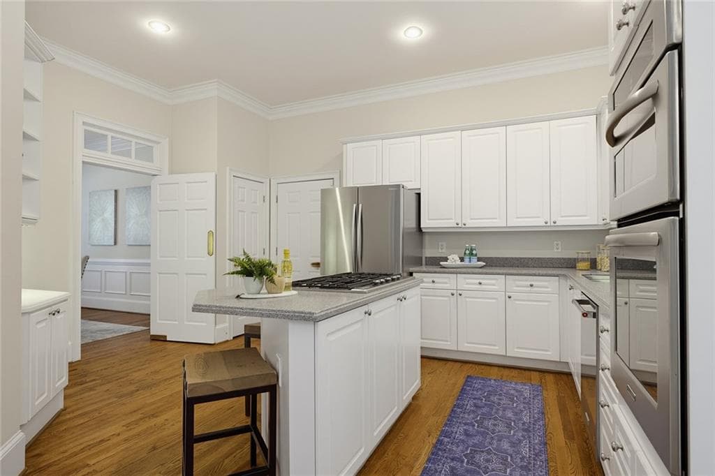 4 bedroom, 5 bathroom, 4,786 sq ft single family residence for sale at 4440 Highgrove Pointe, Sandy Springs, GA 30319 — photo 8