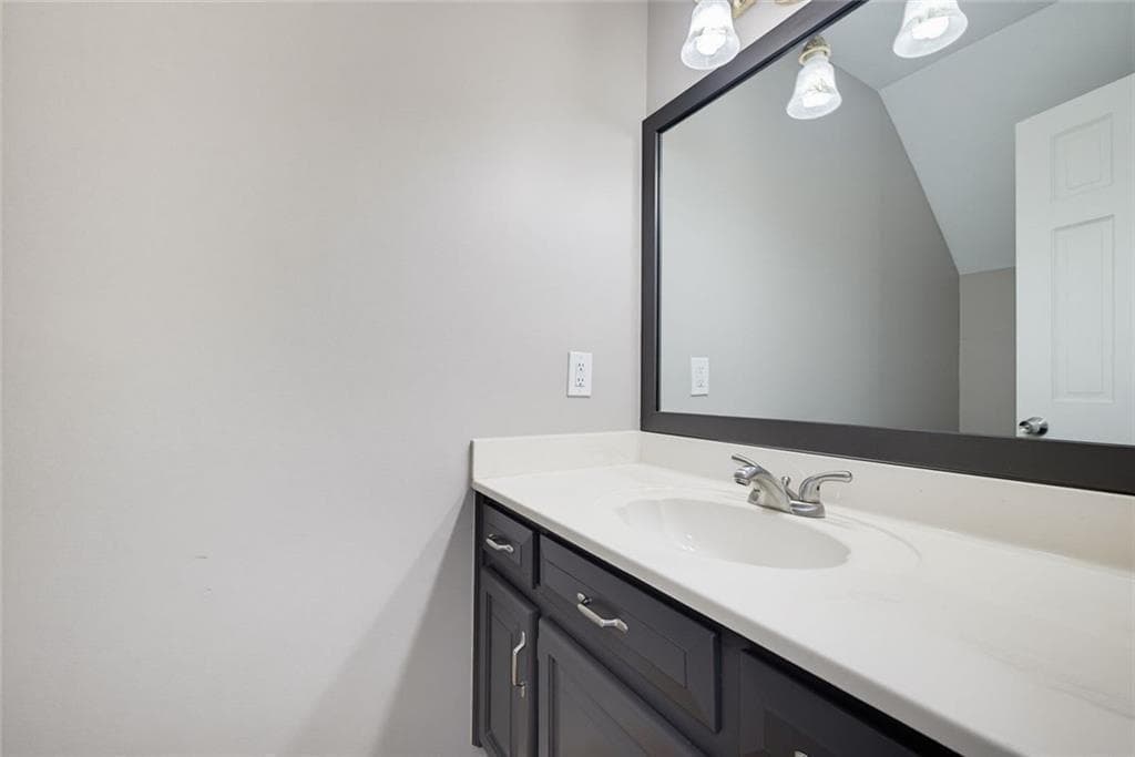 5 bedroom, 5 bathroom, 5,587 sq ft single family residence for sale at 3696 Wildwood Farms Drive, Peachtree Corners, GA 30096 — photo 10
