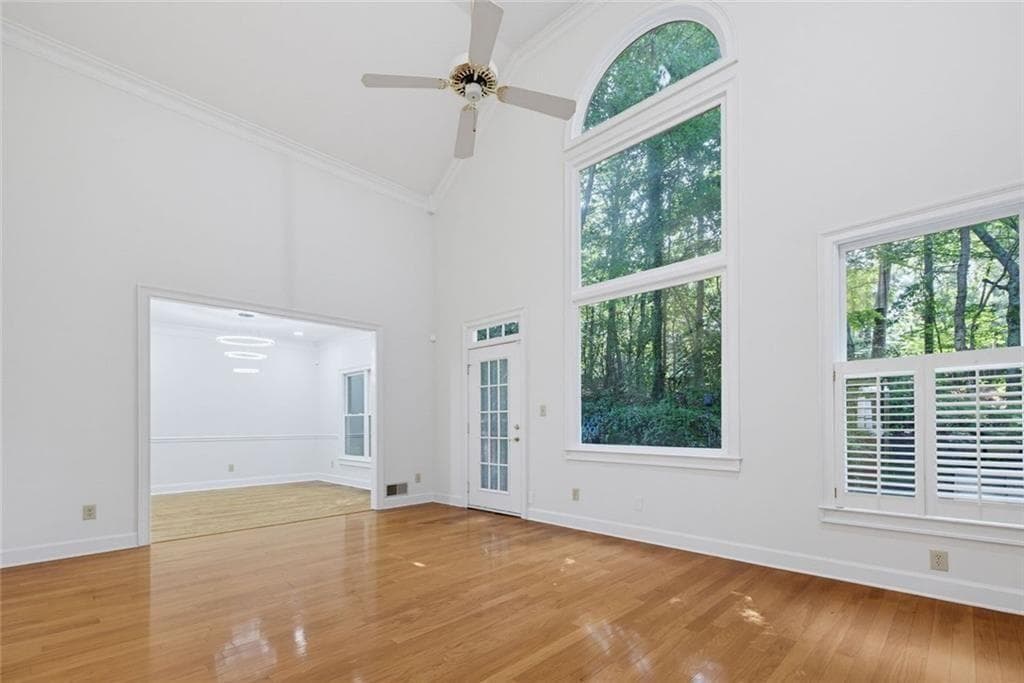 4 bedroom, 3 bathroom, 2,420 sq ft single family residence for sale at 6260 Forest Hills Drive, Peachtree Corners, GA 30092 — photo 5