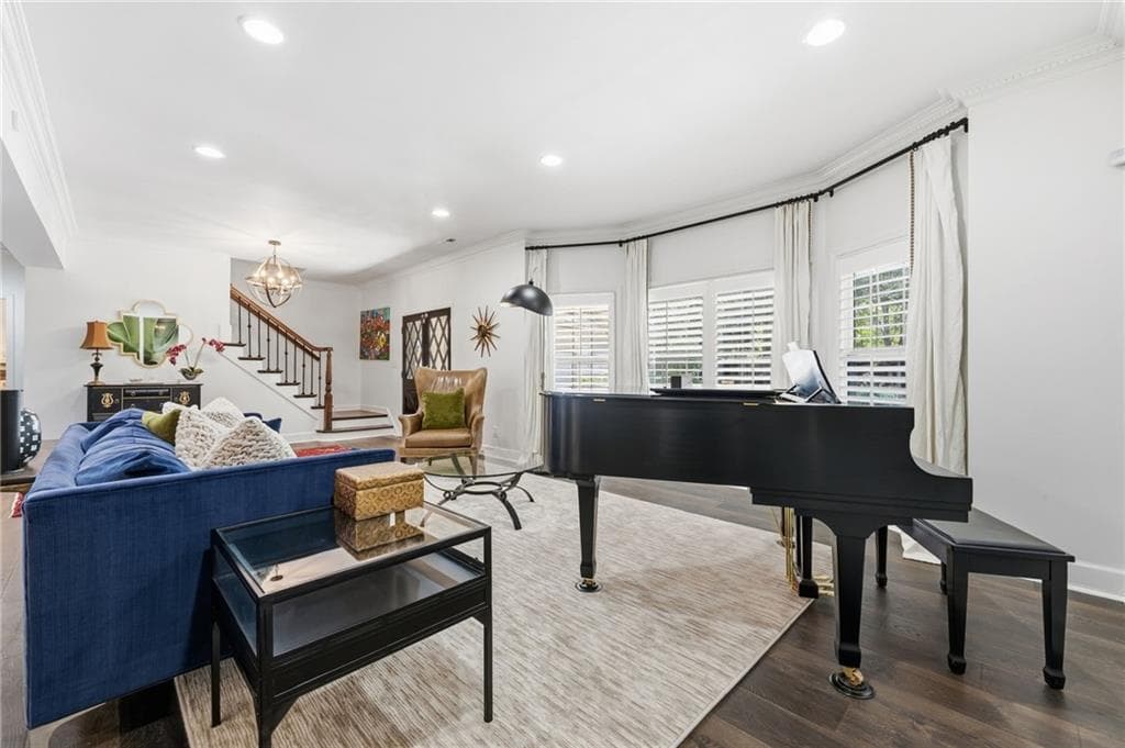 4 bedroom, 3 bathroom, 2,834 sq ft single family residence for rent at 510 Dalrymple Road, Sandy Springs, GA 30328 for $4,500 a month — photo 10