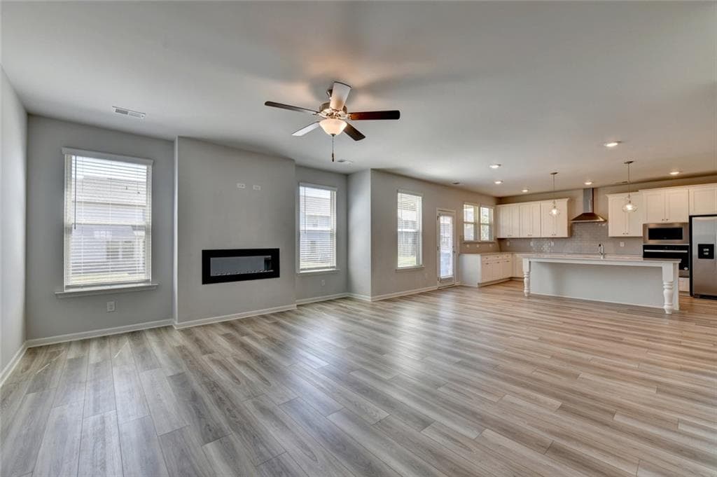 5 bedroom, 3 bathroom, 3,226 sq ft single family residence for sale at 2741 Dolce Road, Dacula, GA 30019 — photo 8