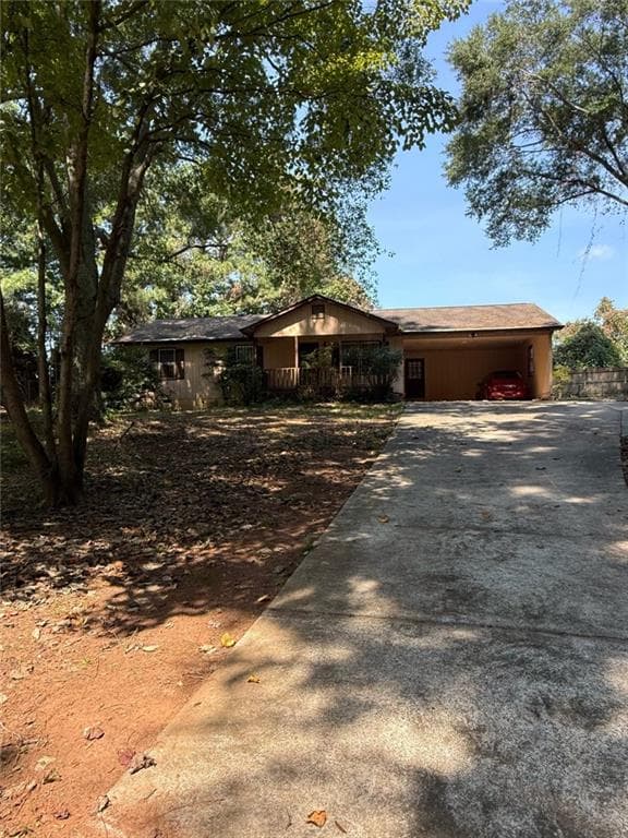 3 bedroom, 2 bathroom, 1,378 sq ft single family residence for sale at 4480 Mc Clure Road, Acworth, GA 30101