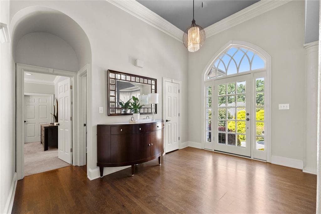 4 bedroom, 5 bathroom, 6,087 sq ft single family residence for sale at 5189 Baldwin Terrace, Marietta, GA 30068 — photo 2