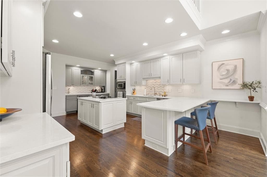 4 bedroom, 5 bathroom, 6,087 sq ft single family residence for sale at 5189 Baldwin Terrace, Marietta, GA 30068 — photo 5