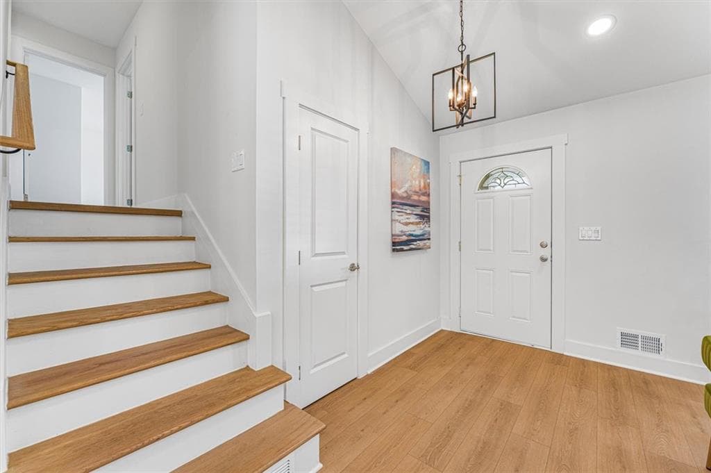 4 bedroom, 4 bathroom, 2,062 sq ft single family residence for sale at 2044 Yucca Drive, Decatur, GA 30032 — photo 7