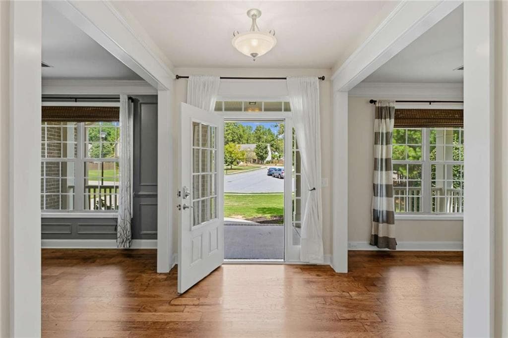 4 bedroom, 4 bathroom, 3,257 sq ft single family residence for sale at 3930 Ivy Lawn Court, Buford, GA 30519 — photo 7