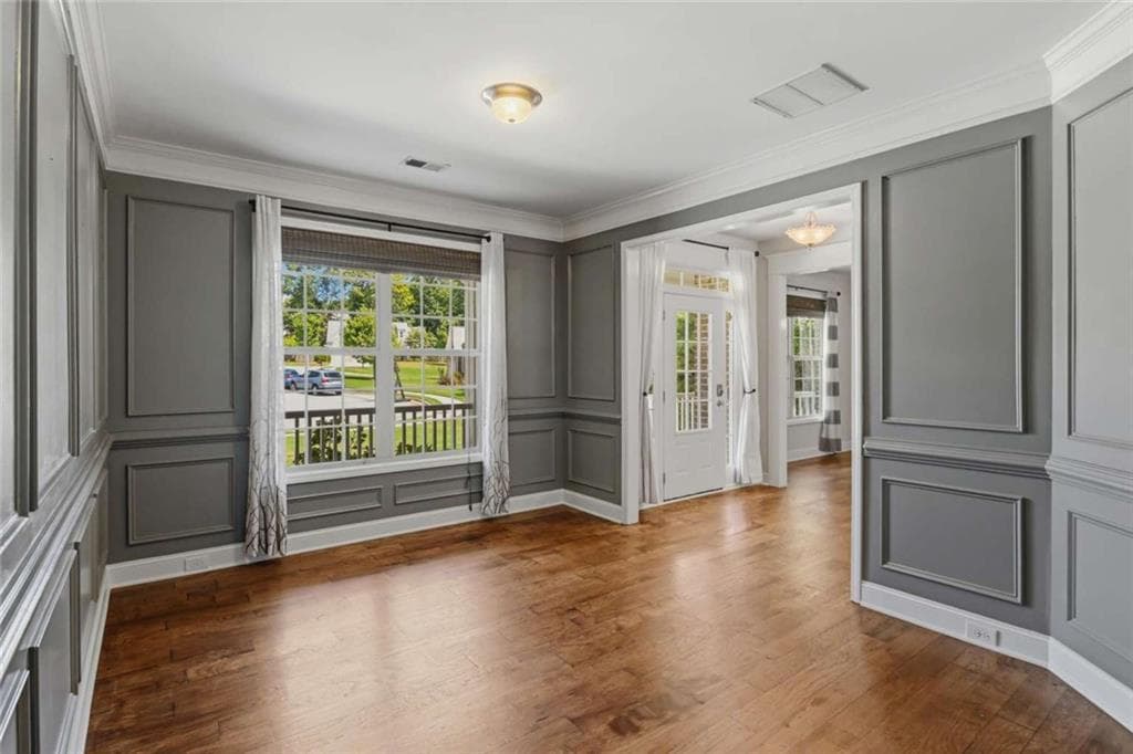 4 bedroom, 4 bathroom, 3,257 sq ft single family residence for sale at 3930 Ivy Lawn Court, Buford, GA 30519 — photo 8