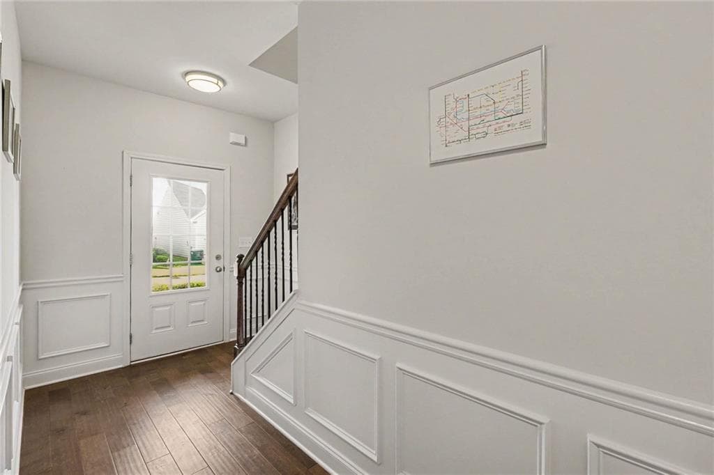 4 bedroom, 3 bathroom, 2,228 sq ft single family residence for sale at 85 Castlemoor Loop, Adairsville, GA 30103 — photo 4